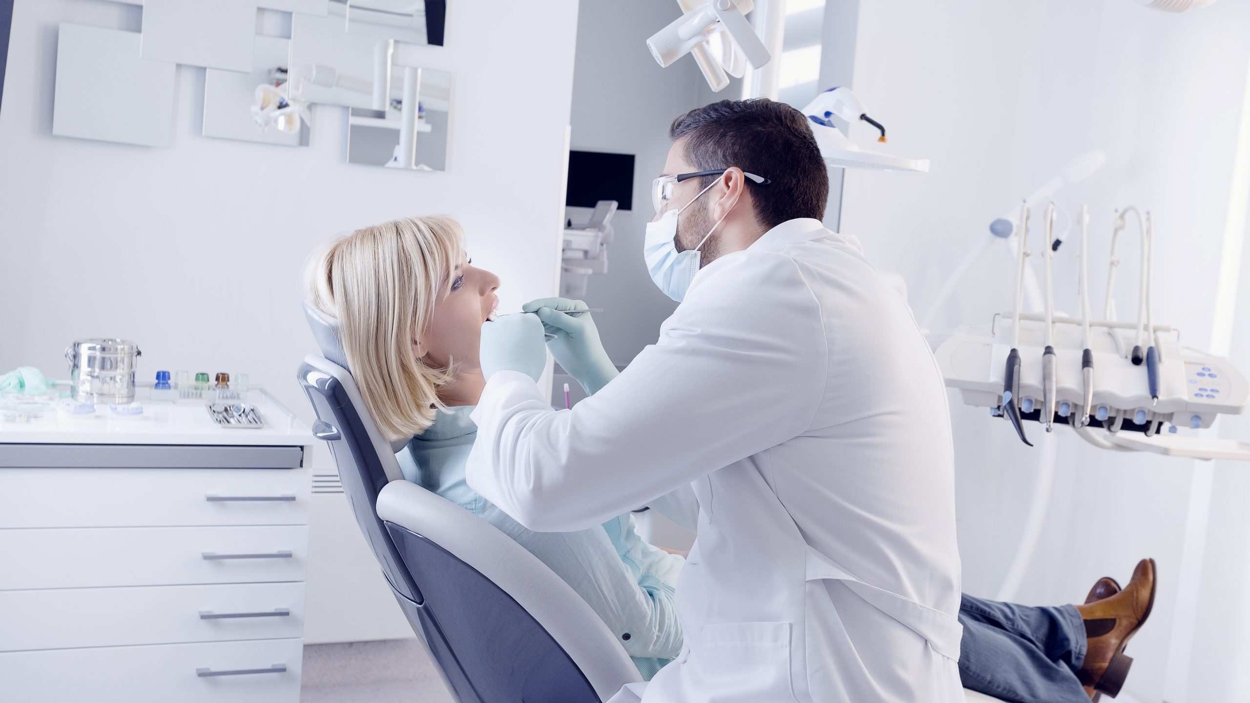 Dentist in Alba, TX